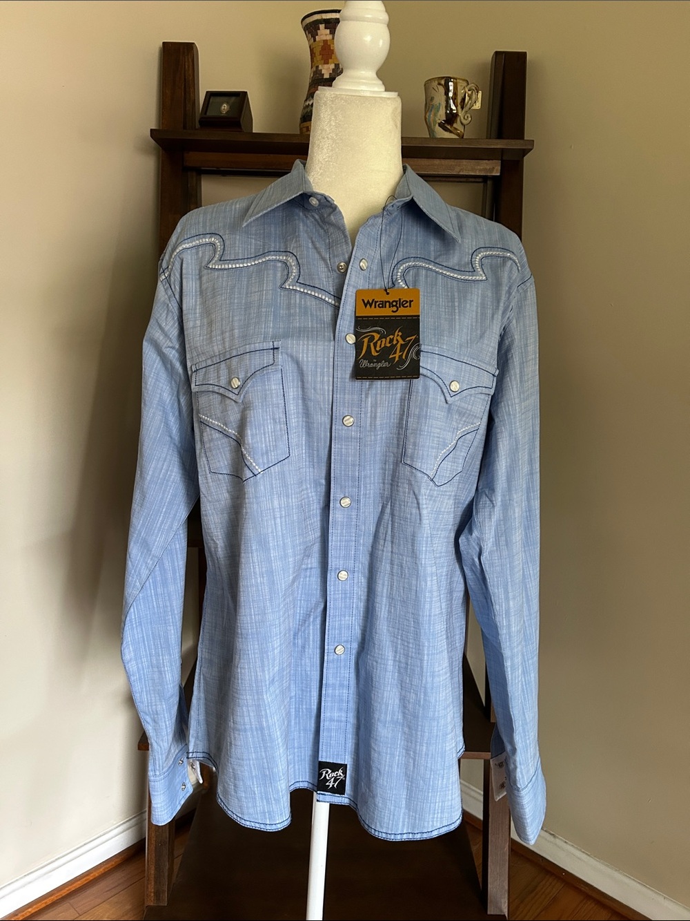 Wrangler Light Blue Western Snap Shirt with Embroidered Yoke Rock 47